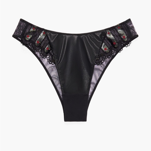 Savage X Fenty Black Caviar Renaissance Rose Unlined Demi Bra & Brazilian Panty - Picture 7 of 16